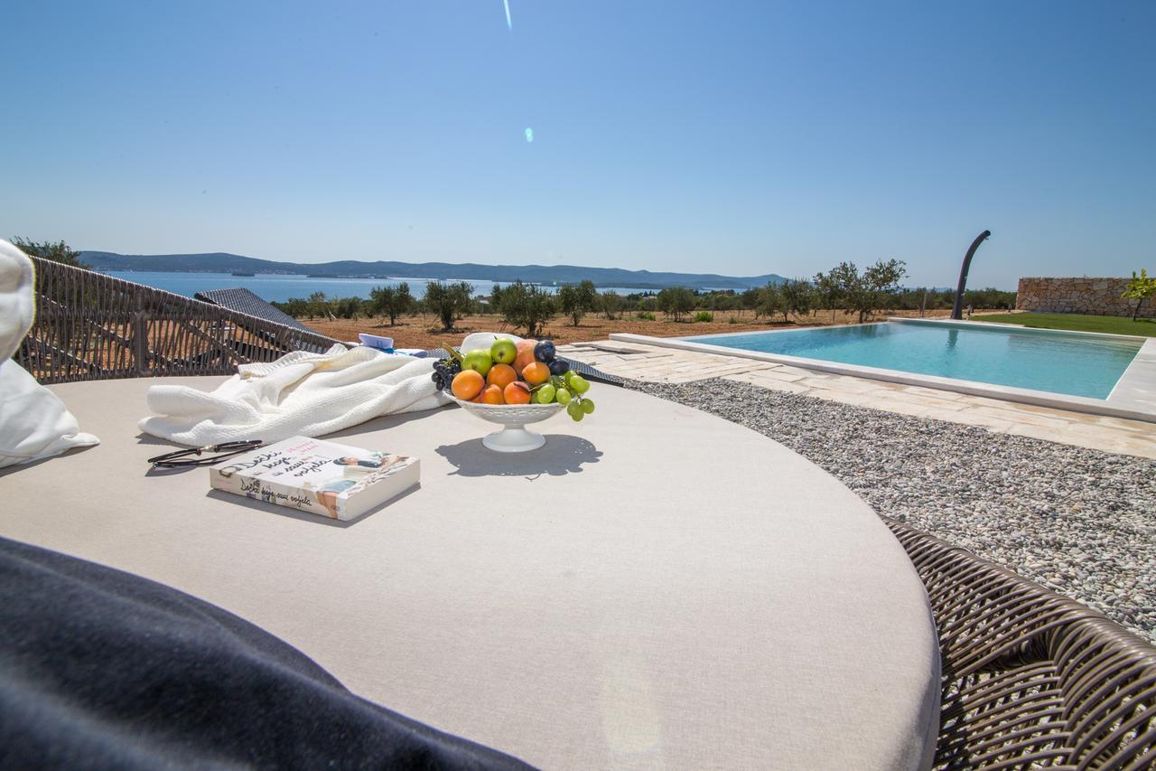 Estate Villa Duo บีโอกราดนาโมรู ภายนอก รูปภาพ