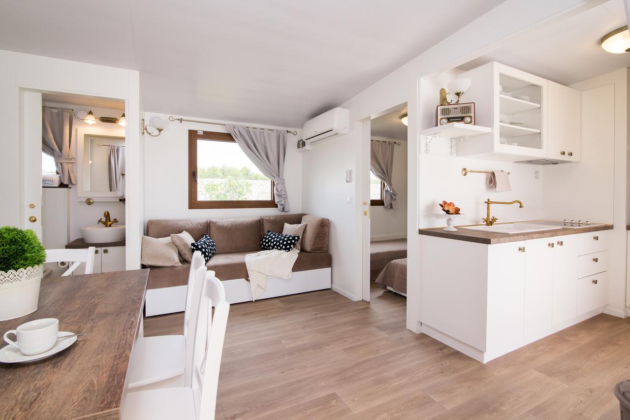 Estate Villa Duo บีโอกราดนาโมรู ภายนอก รูปภาพ